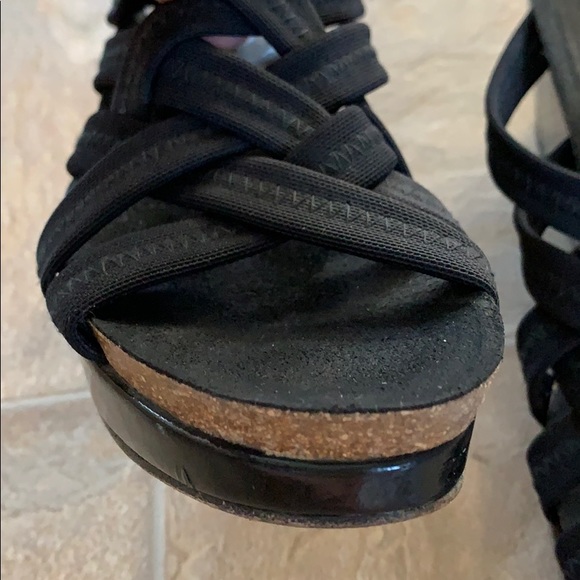 Sandals - Picture 9 of 9